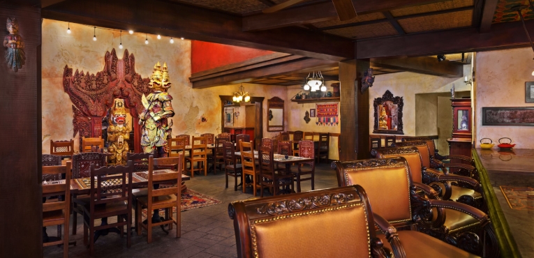 magic kingdom dinner restaurants
