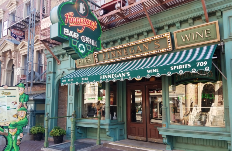 irish pub universal studios