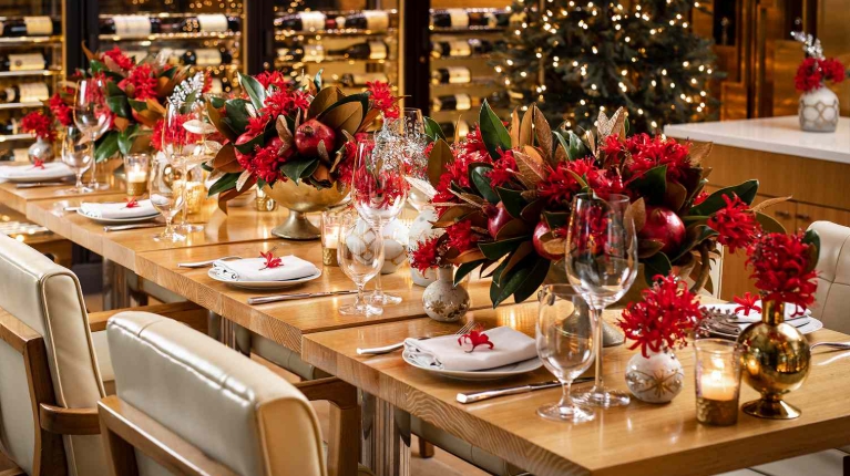 holiday themed restaurants
