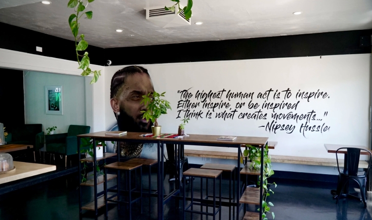 hip hop themed restaurant