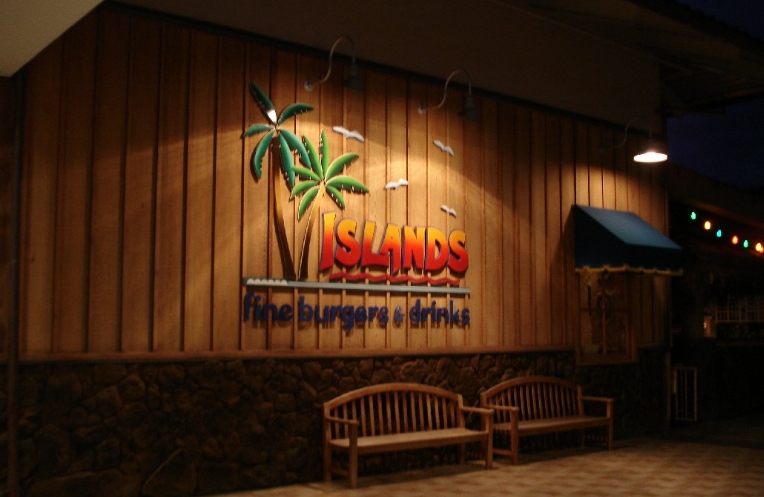 hawaiian themed restaurant