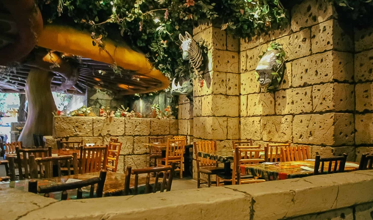 forest theme restaurant