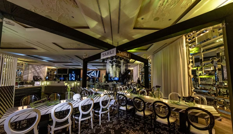 football themed restaurant
