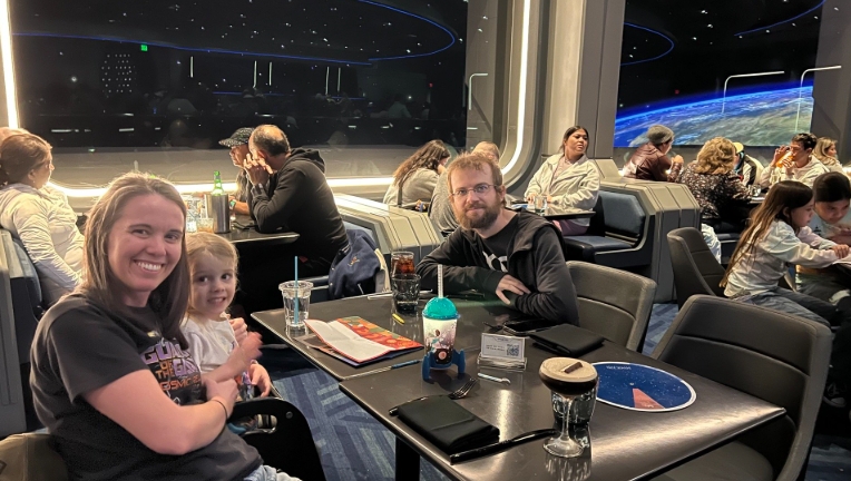 epcot 220