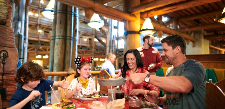 magic kingdom table service restaurants