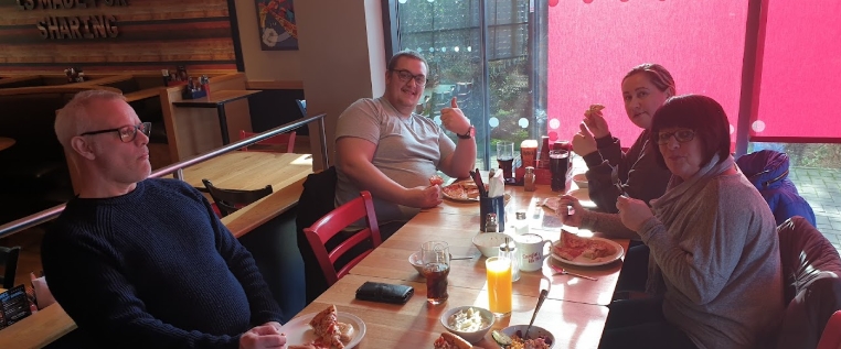 pizza hut thorpe park