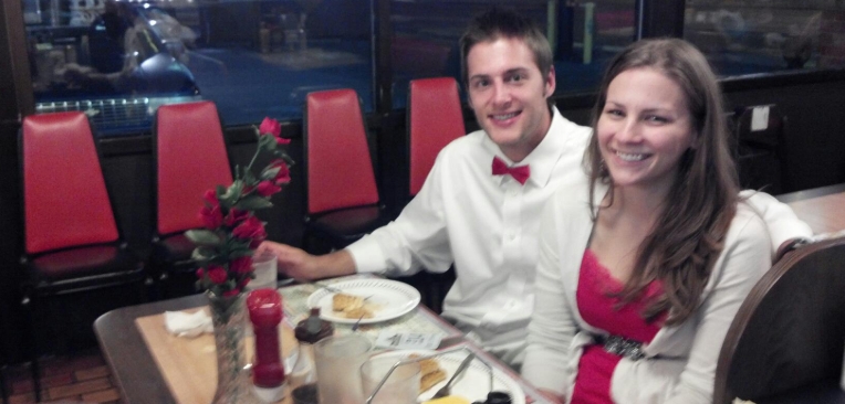 restaurant theme night ideas
