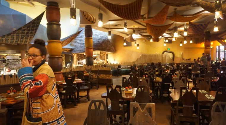 restaurant in animal kingdom lodge