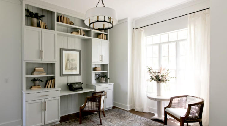 Minimalist Drawer Units for Study Storage