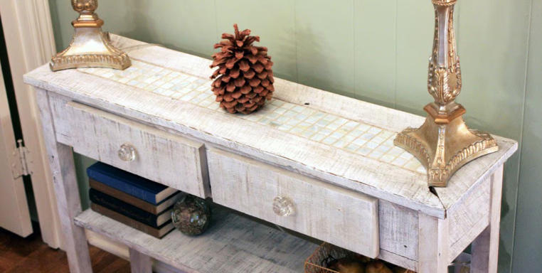 Distressed White Entryway Table Inspirations