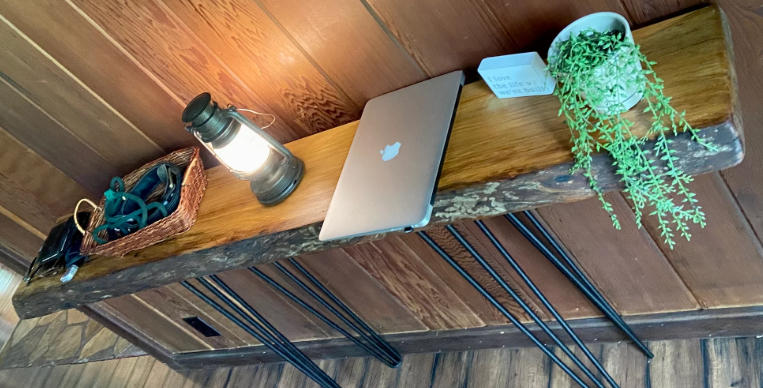 Small Rustic Entry Tables for Narrow Spaces