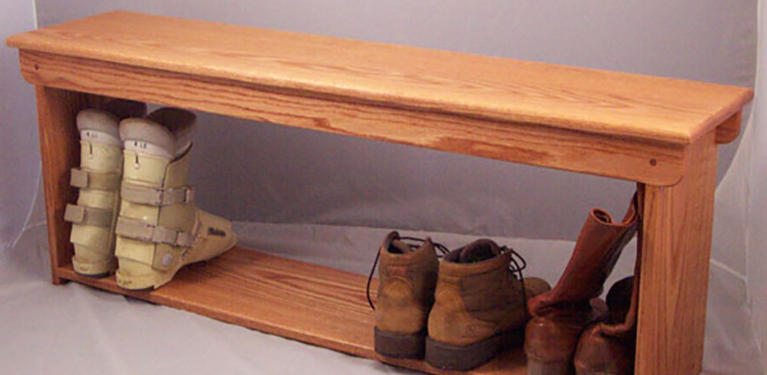 Distressed Shoe Benches for Vintage Entryways