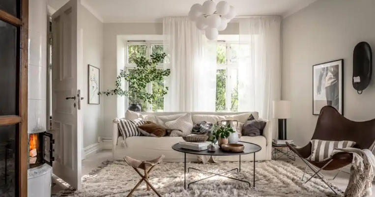 Cozy Entryway Decor with Earthy Brown Palettes