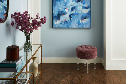 Cozy Entryway Decor with Soft Fabrics