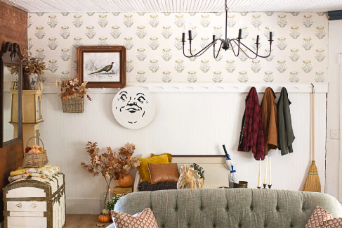 How to Create a Cozy Entryway Using Textured Walls