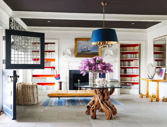 Warm Entryway Decor Ideas with Natural Light