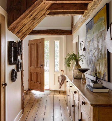 Cozy Entryway Ideas with Warm Wooden Accents