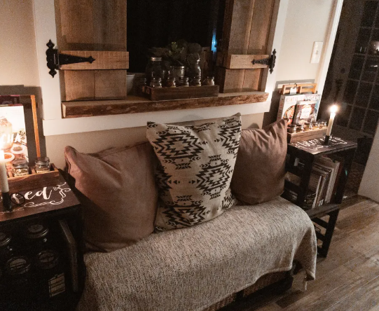 Cozy Entryway Decor with Wooden Crates