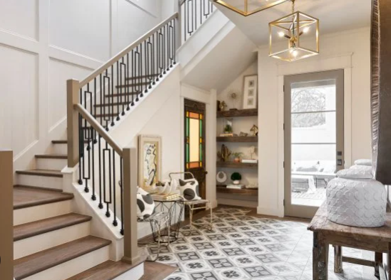 How to Add Cozy Charm to Entryways with Floor Runners