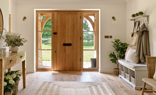 Warm Entryway Ideas with Soft Gold Accents