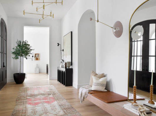 Cozy Entryway Ideas Featuring Low-Light Lamps